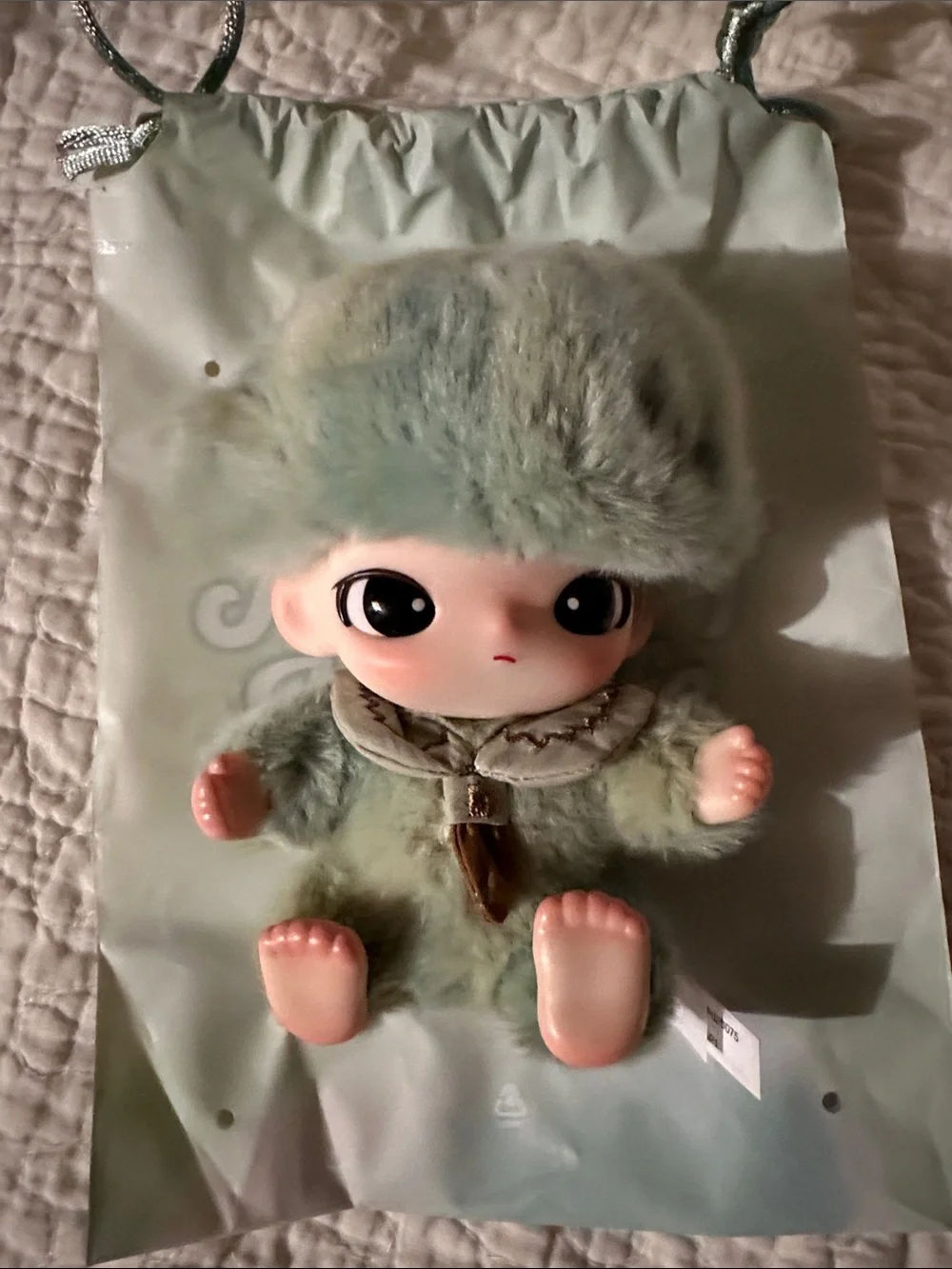 POP MART Vinyl Plush Keychain Doll -  Green Fur Dimoo World, Journal of New Life